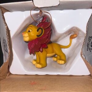 Hallmark Disney The Lion King Simba Christmas ornament